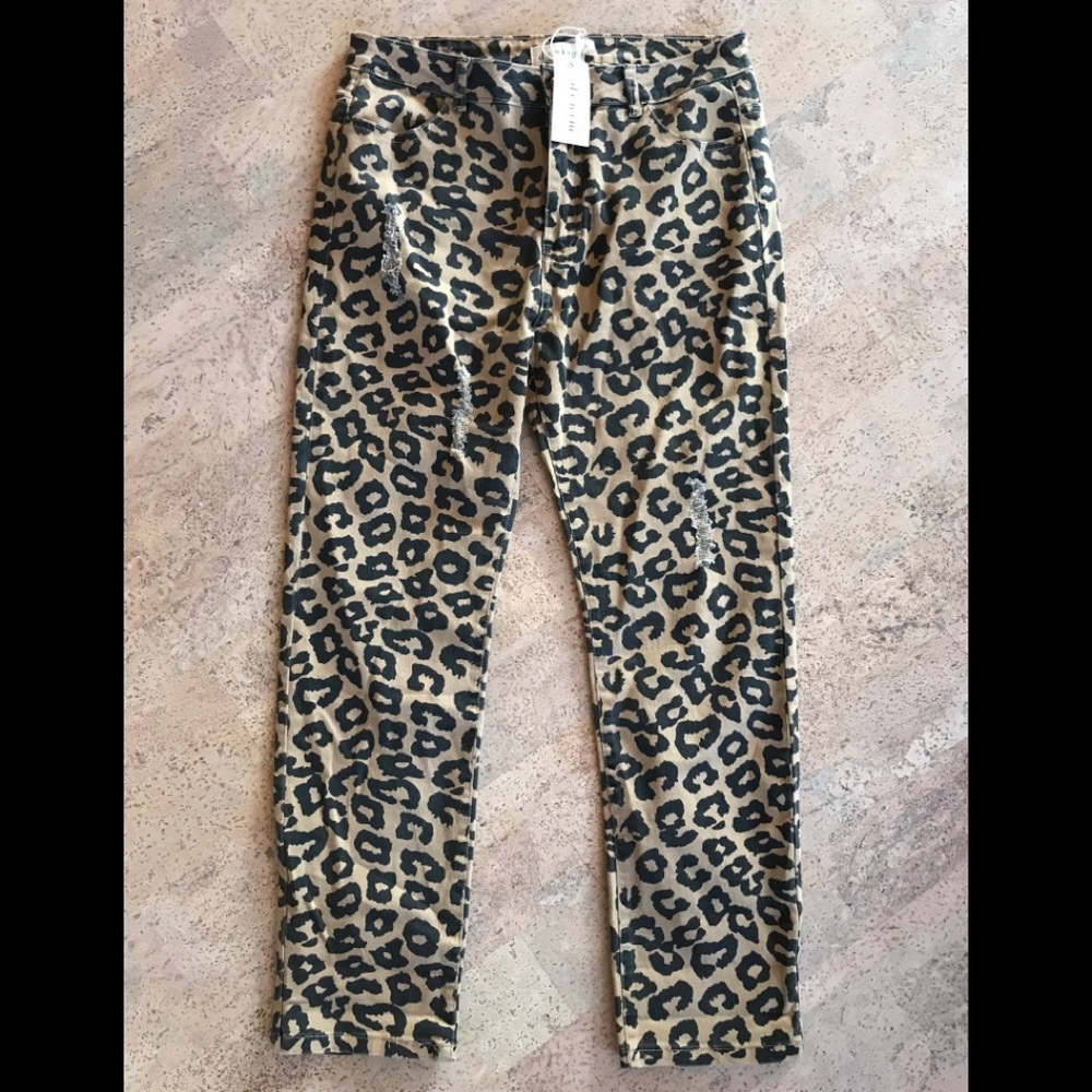 Denim by Ellison cheetah leopard jeans or capris L